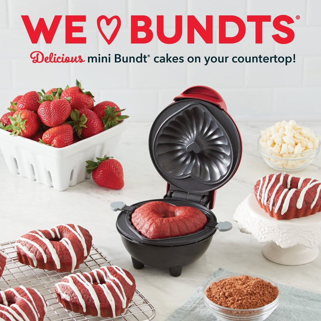 Mini Heart Bundt Cake Maker